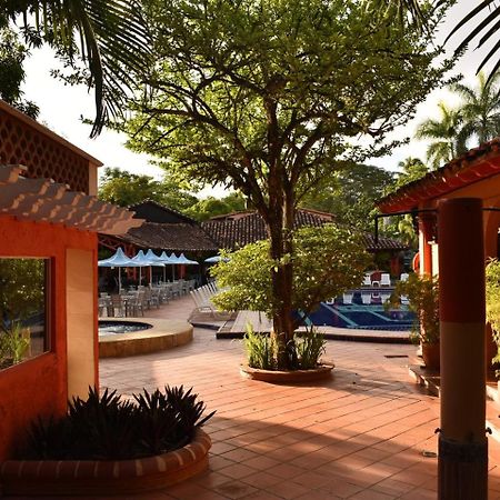 Hosteria Real Hotell Santa Fe de Antioquia Exteriör bild