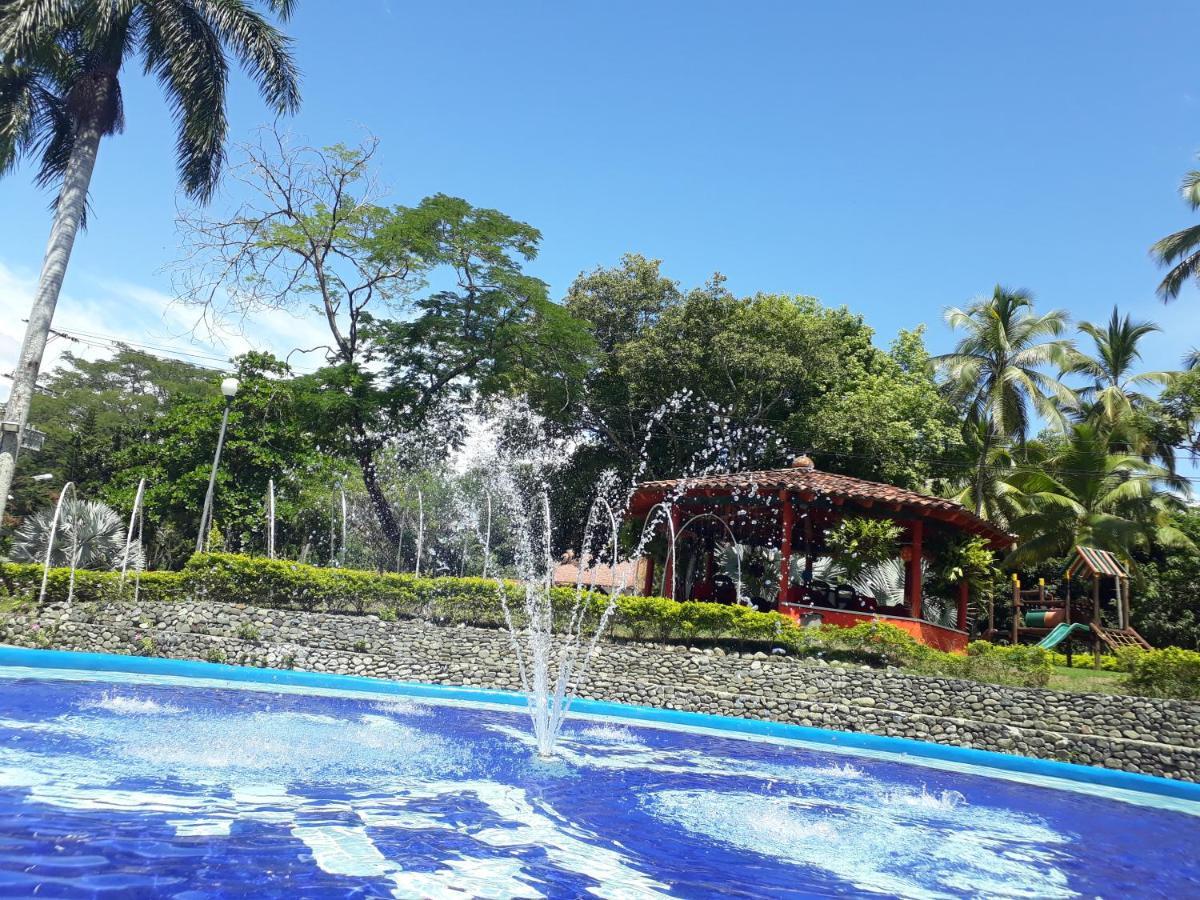 Hosteria Real Hotell Santa Fe de Antioquia Exteriör bild